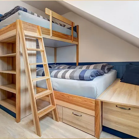 Am Pier 7a Semesterbostad *