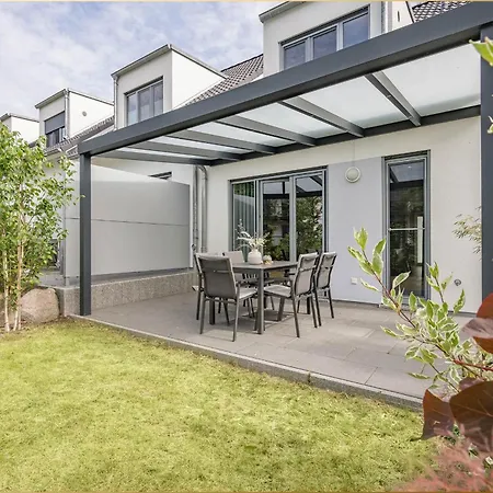 Semesterbostad Am Pier 7a